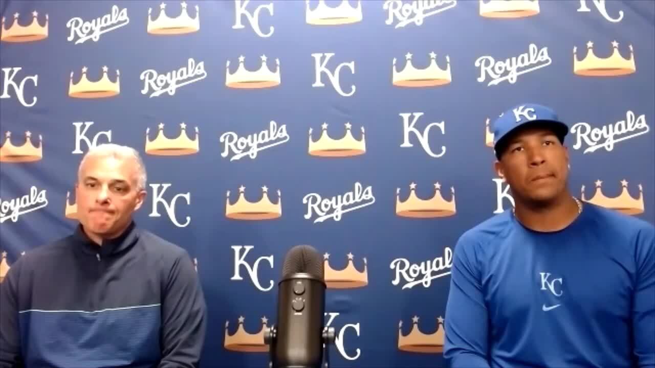 Royals, Salvador Perez agree on four-year, $82 million extension