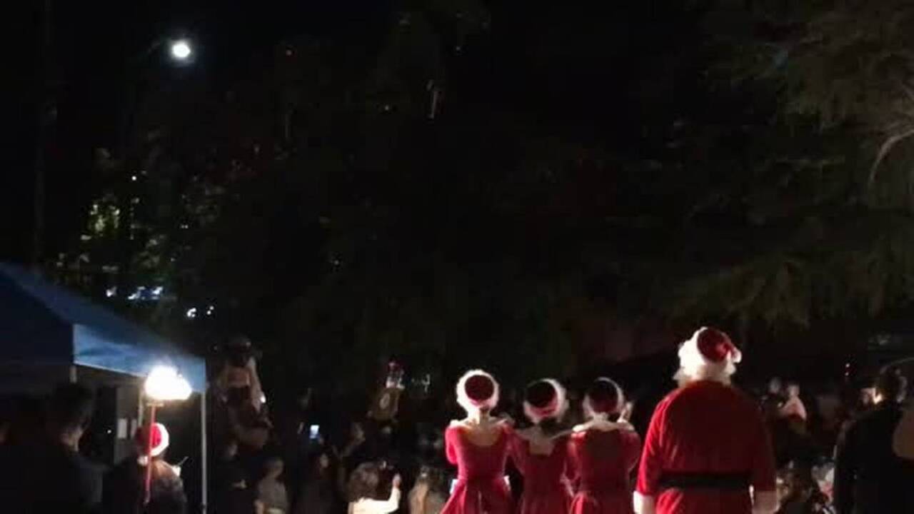 Turlock Lights its Christmas Tree Modesto Bee