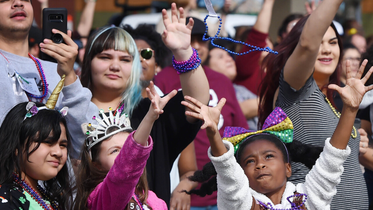 Annual Mardi Gras Parade in Fresno's Tower District The Fresno Bee