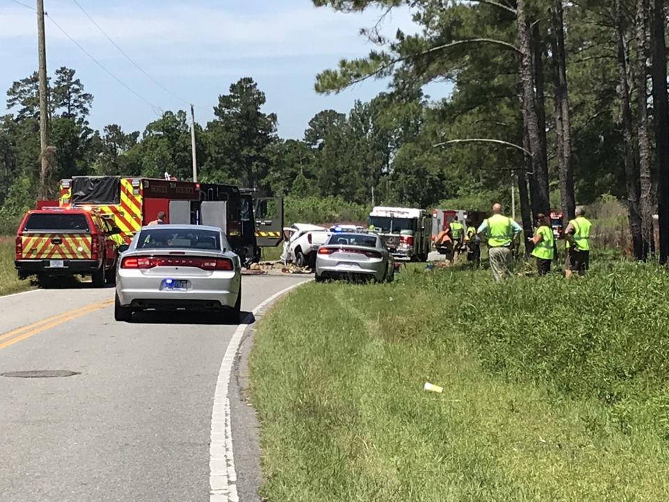 Conway crash leaves one woman dead Myrtle Beach Sun News