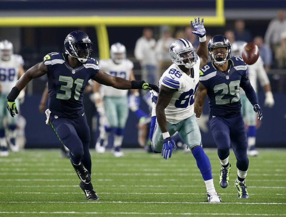 Minnesota Vikings Thanksgiving Dinner Touchdown Celebration 