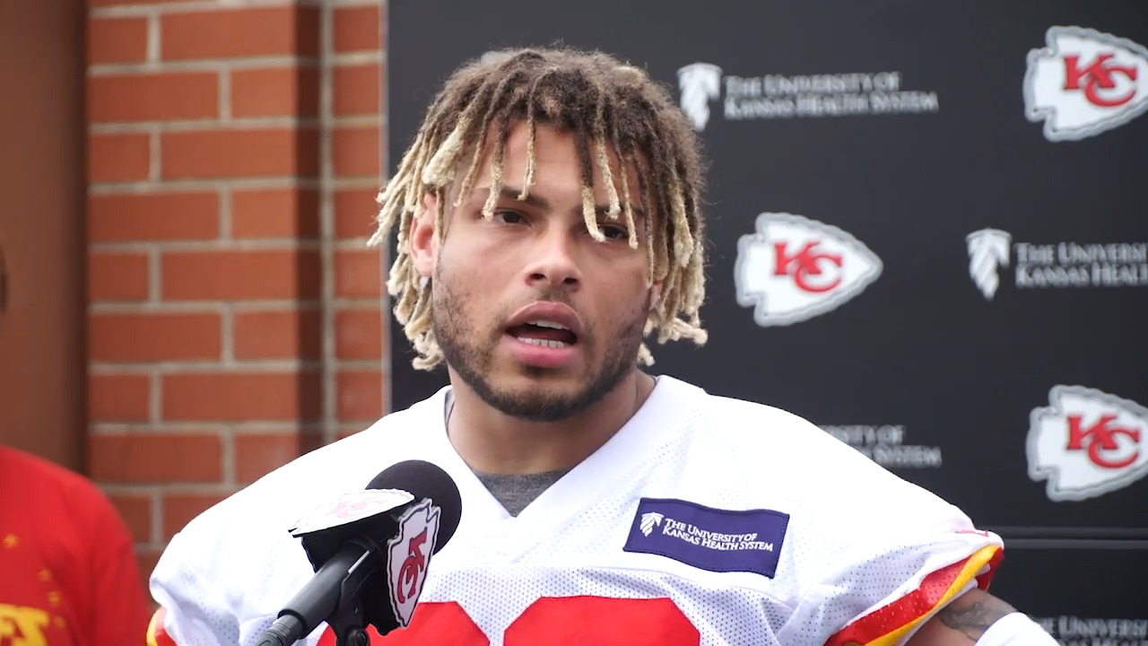 Kansas City Chiefs Mobile: Kansas City Chiefs safety Tyrann Mathieu (32)  during practice on Saturday at The University Of Ka…