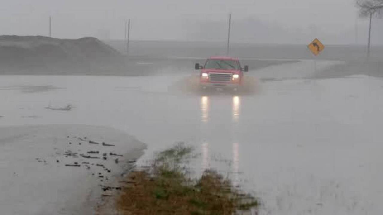 Heavy rain causes car crashes, flooding in Southern Illinois Belleville NewsDemocrat