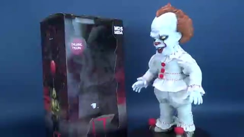 Mezco Toyz It (2017) Designer Series Mega Scale Talking P...