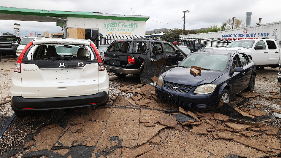 Wind damage at Fort Worth car lot Fort Worth StarTelegram