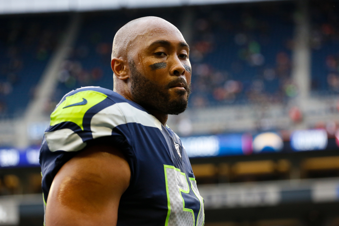 Longtime Seahawks linebacker K.J. Wright to sign with Las Vegas