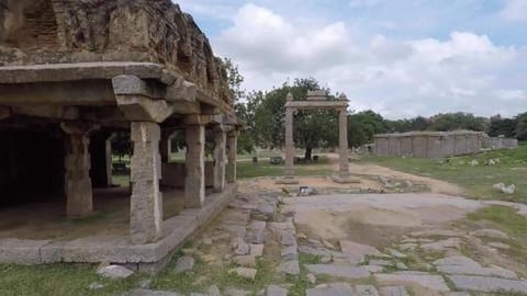 King's Balance | Hampi
