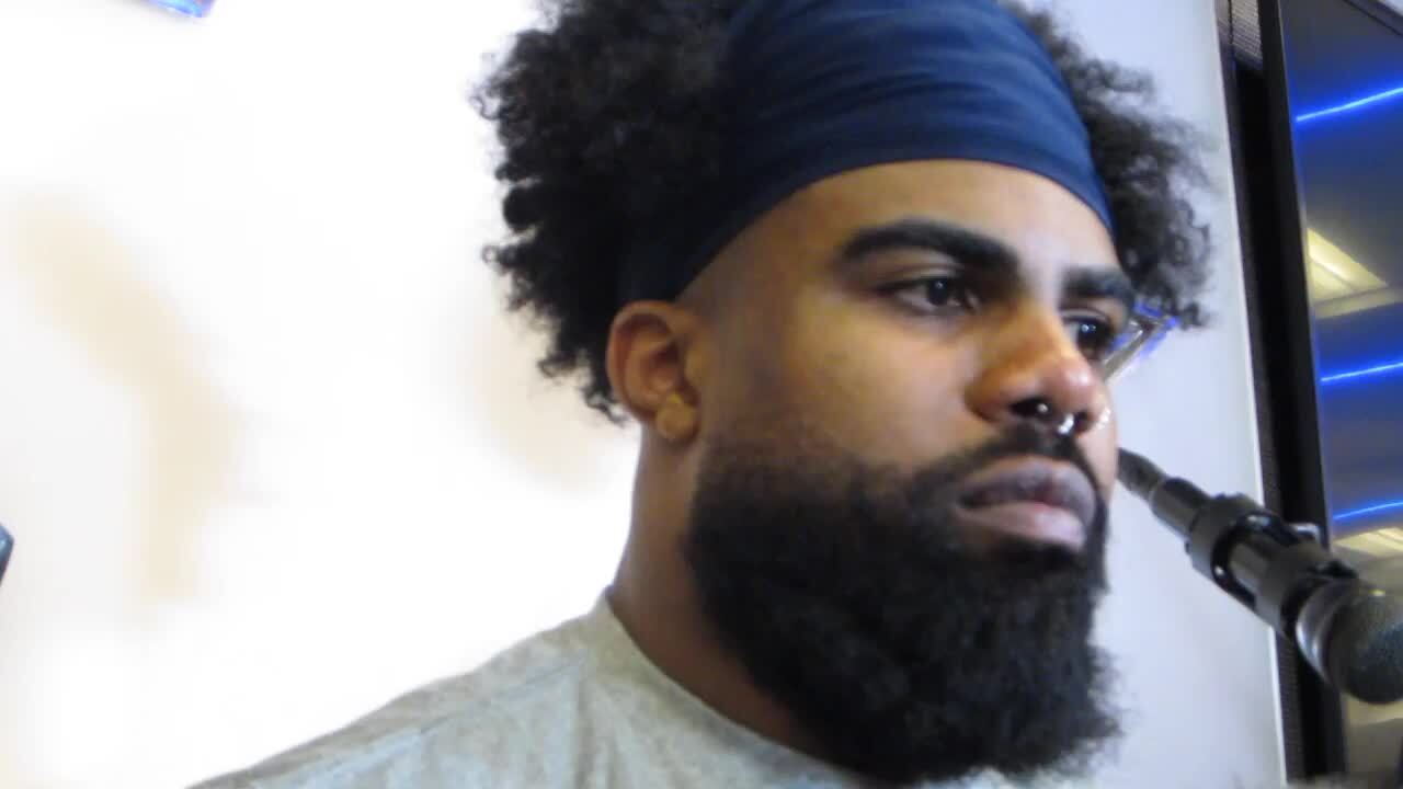 Father of Dallas Cowboys running back Ezekiel Elliott charged after wild  cat attacks dog - ESPN