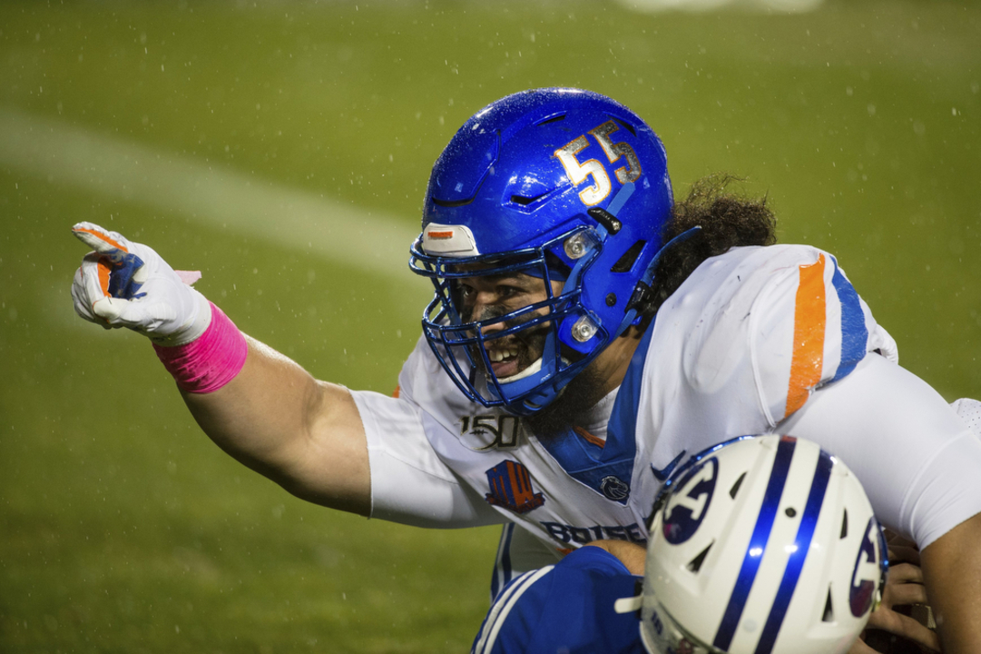 Ezra Cleveland goes to Vikings in round two, but Boise State's Weaver still  waiting, Boise State Football Coverage