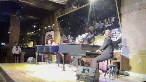 Boardwalk Resort - Jellyrolls - Disney Song Melody - 1/7/...