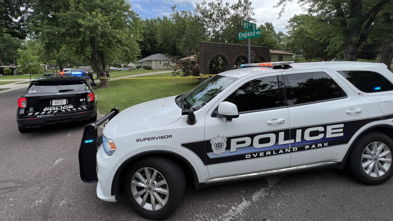 Overland Park police say shooting in quiet neighborhood was murder ...