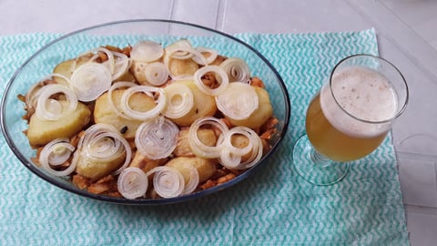 DELICIOUS BRAZILIAN BACALHOADA