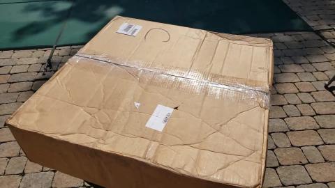 A Cool Box has arrived from Lego!