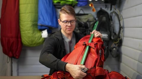 Osprey Kamber 42 Review | Snowshoe / Ski Touring Backpack...