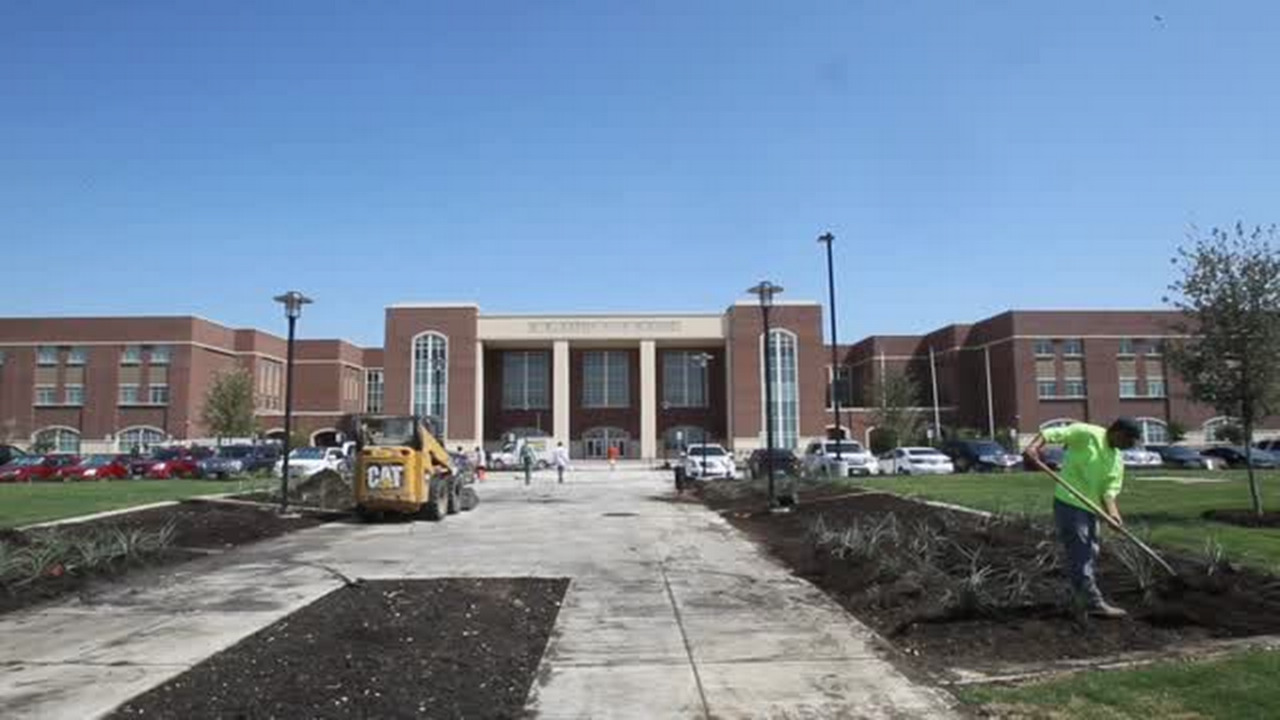 V.R. Eaton High School Fort Worth StarTelegram