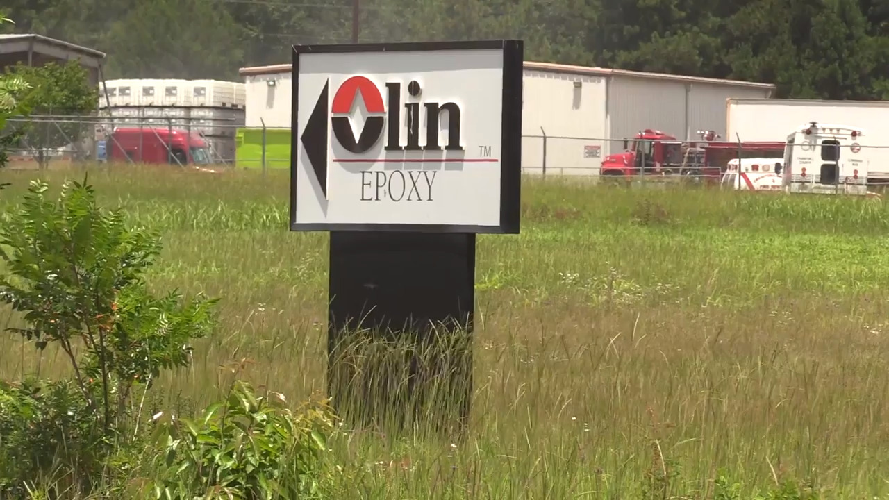 Crawford County firefighters get Olin Epoxy chemical fire under control
