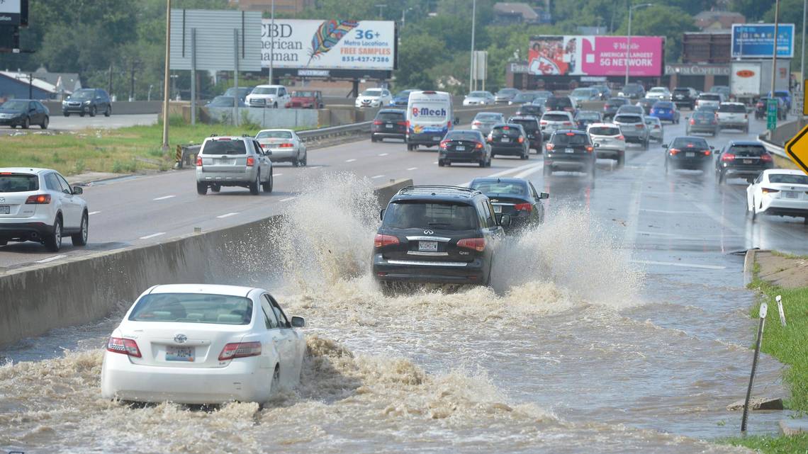 Short but heavy downpour over Kansas City causes flooding, crash along major roadways