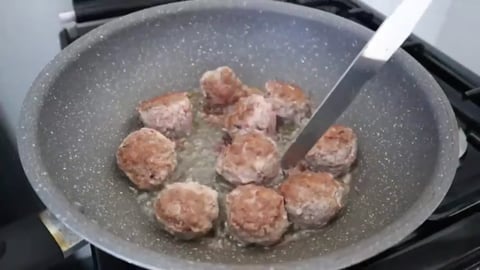 TasteHB235 _ How to Cook Meatballs with Mushroom Gravy Sa...