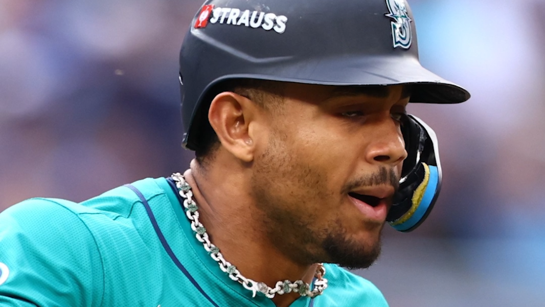 Mitch Garver talks ALCS lesson to his Mariners before Game 3 | Tacoma News Tribune