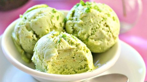 Avocado Ice Cream at home.