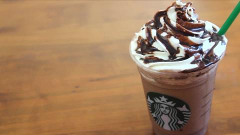 4 ingredient Starbucks Double Chocolate Chip Frappuccino ...