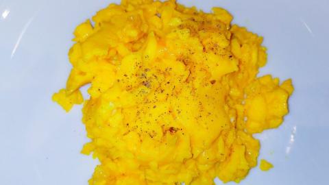 Fluffy Scrambled Eggs.