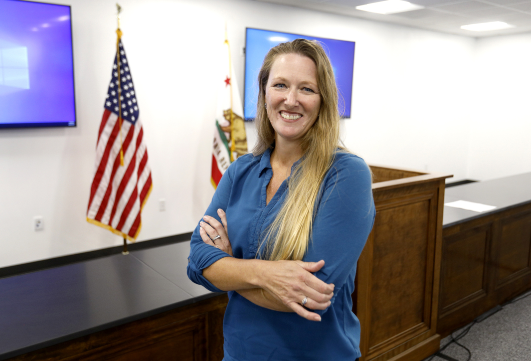 Coronavirus Who is SLO County sign language interpreter? San Luis