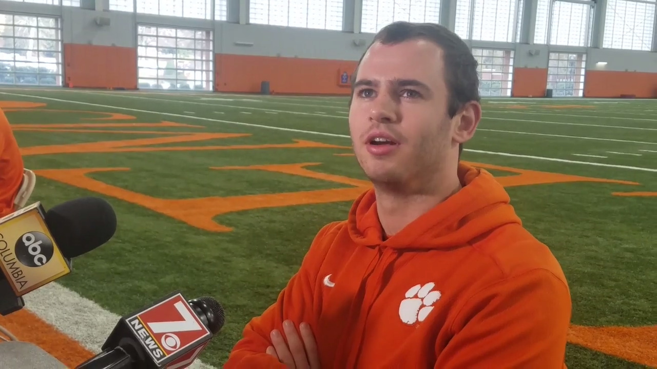 Hunter Renfrow's Girlfriend Camilla Martin (Bio, Wiki)  Hunter renfrow,  Clemson tigers football, Clemson football