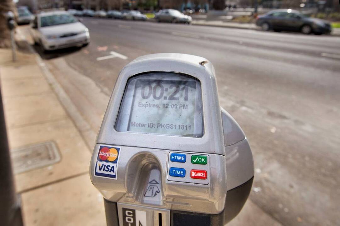 Sacramento parking meter hours extended to 10 p.m. Sacramento Bee