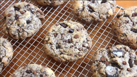 Oreo Chocolate Chip Cookies