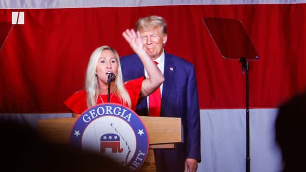 Donald Trump Praises AntiMuslim Extremist Laura Loomer HuffPost