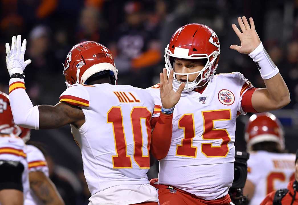 Chiefs Defeat Bears, 26-3, on Sunday Night Football