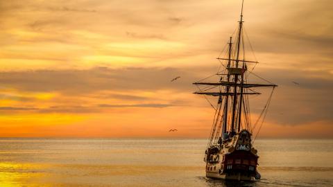  Ship