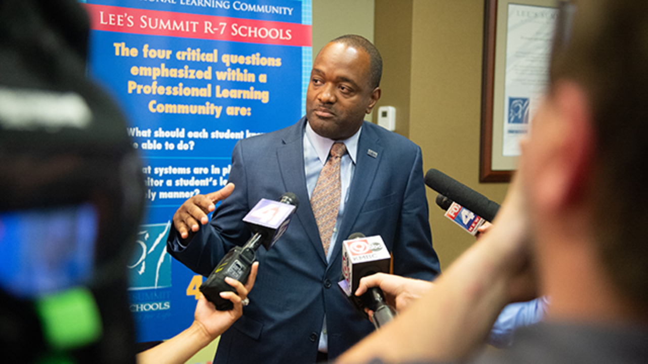 Lee' Summit School Board voted 6 to 1 in favor of equity training ...