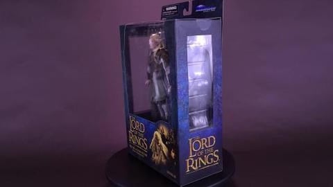 Diamond Select Toys The Lord of the Rings Legolas Figure