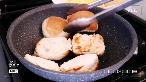 TasteHI209 _ How to Make Egg Sandwich