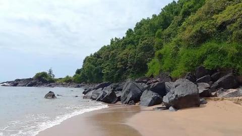 Half Moon Beach - Gokarna | Karnataka 