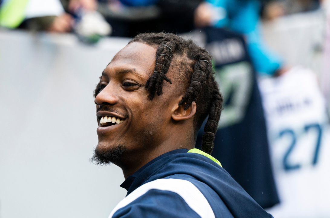 Schefter] Seahawks' Pro-Bowl CB Tariq Woolen, a 2022 fifth-round pick who  tied for the league lead in interceptions during his rookie year, underwent  arthroscopic knee surgery today that is expected to sideline