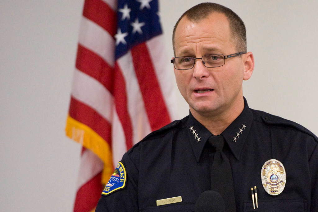 Capping ‘one tough year,’ Huntington Police Chief Handy steps down