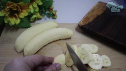 TasteHU225 _ How to Make Banana Graham