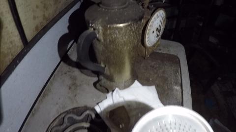 ALL THIS LEFT BEHIND IN ABANDONED HOME...