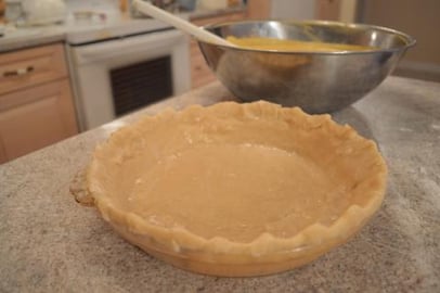 How to Make a Pastry Pie Crust: Cooking with Kimberly