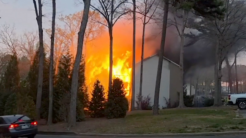 6 apartments damaged by fire in North Raleigh (Video) | Raleigh News ...