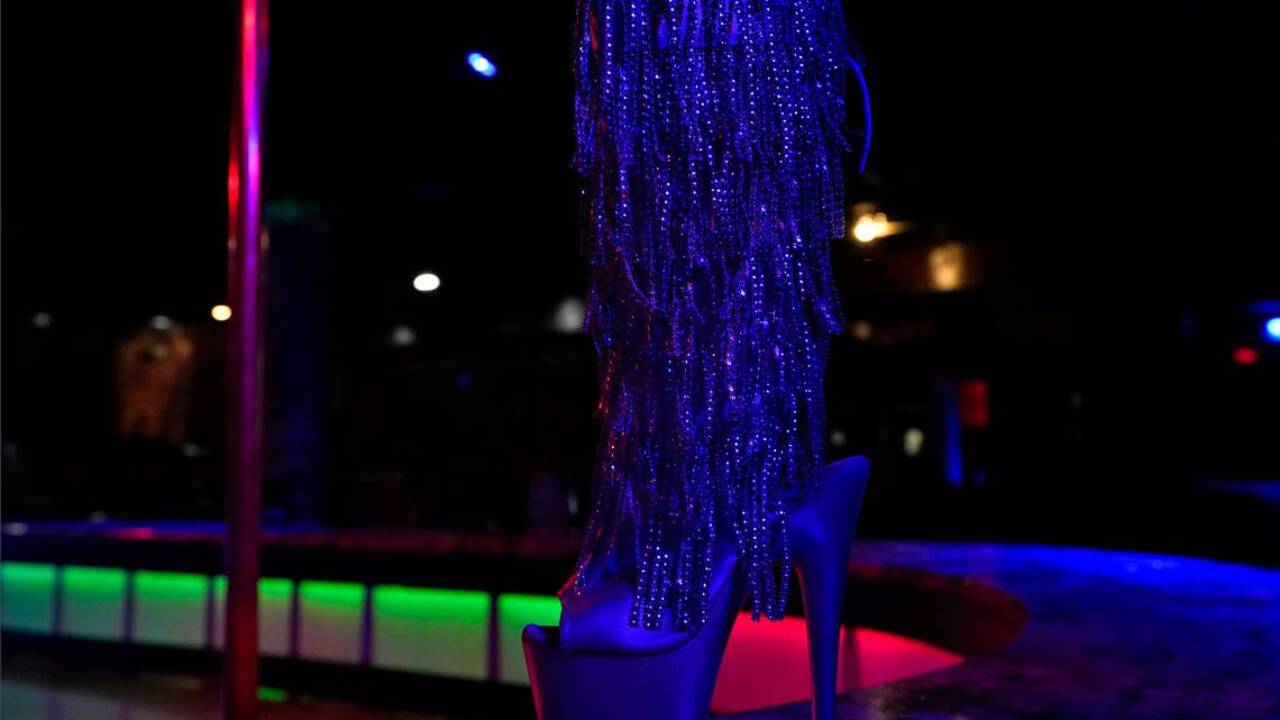 Strip clubs offer incentives to combat worker shortage | Biloxi Sun Herald