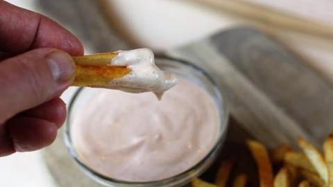 Texas Roadhouse Cajun Horseradish Sauce  | It's Only Food...