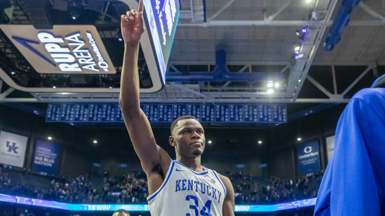 Oscar Tshiebwe On Kentucky Basketball Free Throws Vs LSU | Lexington ...