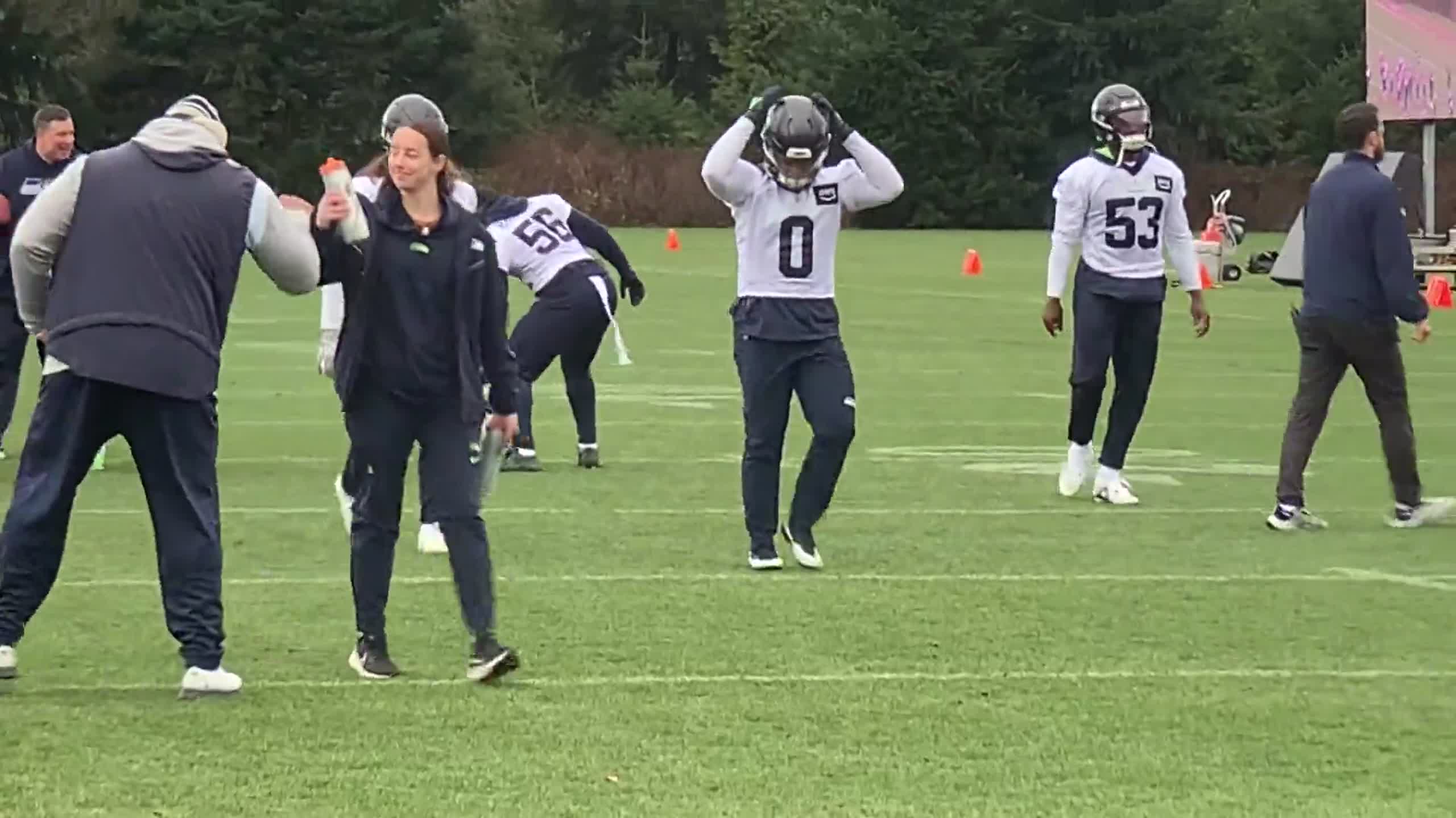 Jordyn Brooks returns from injury to Seahawks practice 2 days before