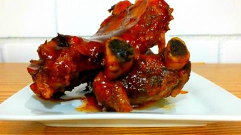 HOW TO COOK BBQ RIBS IN A CROCKPOT-SLOW COOKER