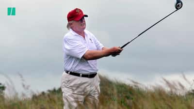 Twitter Roasts Trump Golf Club over Pitiful Plate of 'Vegetables