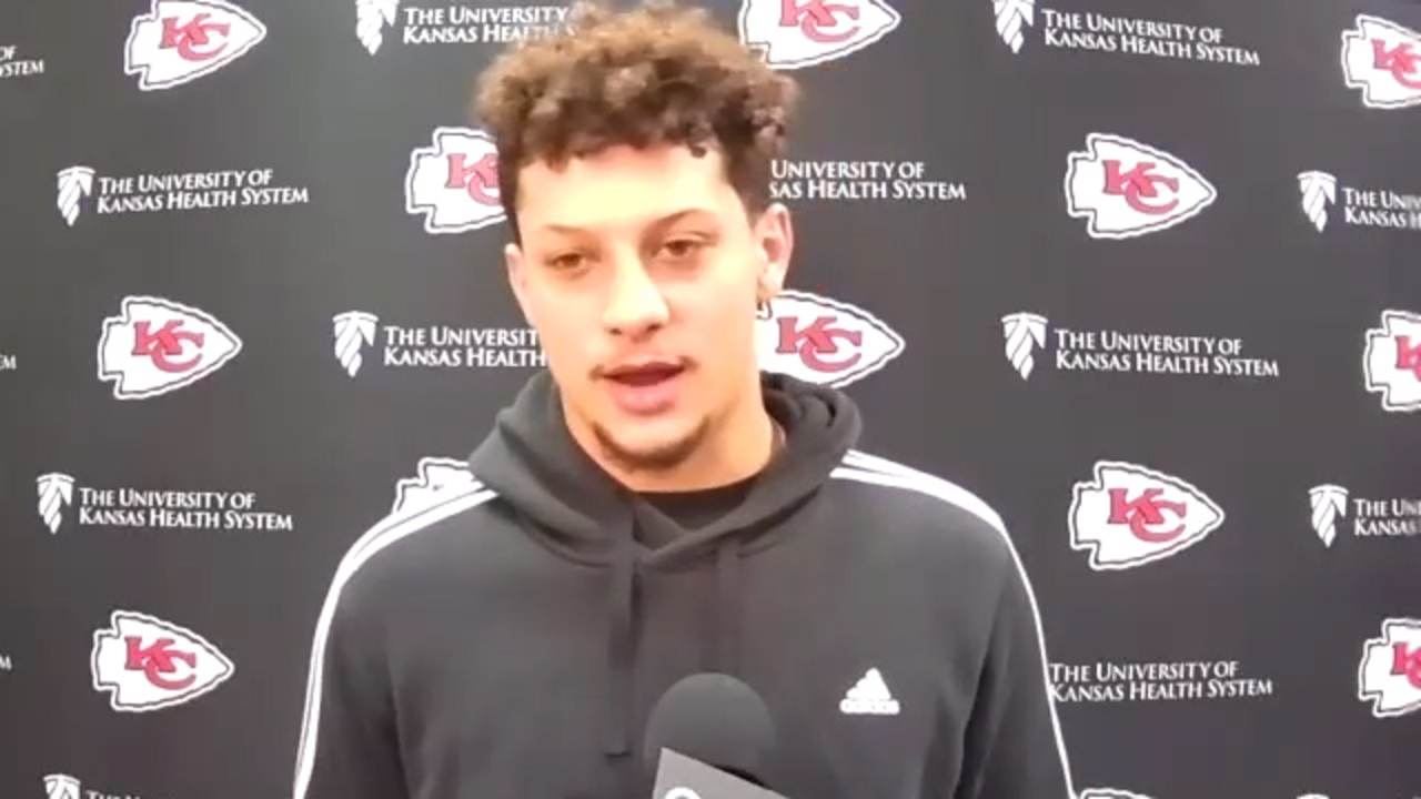 Patrick Mahomes' diving near-TD pass was a microcosm of Chiefs' Super Bowl  55 loss